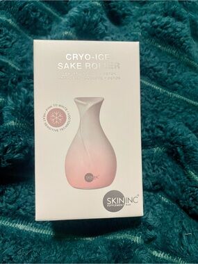 SKININC Cryo-Ice Sake Roller -